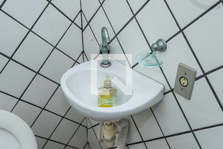 Casa para alugar com 600m², 4 quartos e 15 vagasBanheiro piscina