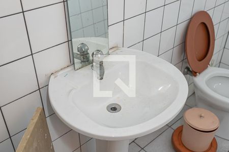 Casa para alugar com 600m², 4 quartos e 15 vagasBanheiro garagem