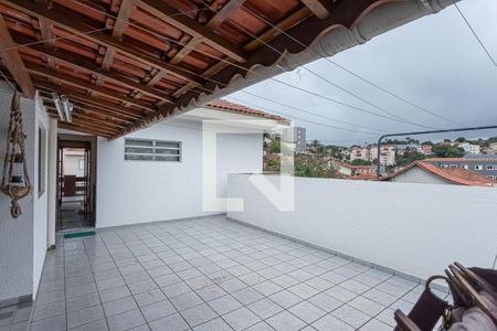 Casa para alugar com 600m², 4 quartos e 15 vagasQuintal