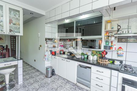 Casa para alugar com 600m², 4 quartos e 15 vagasCozinha