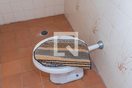 Casa para alugar com 600m², 4 quartos e 15 vagasBanheiro edícula