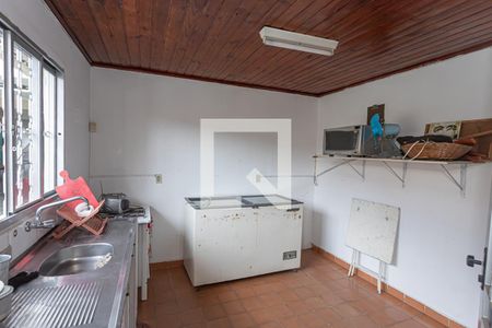 Casa para alugar com 600m², 4 quartos e 15 vagasCozinha edícula