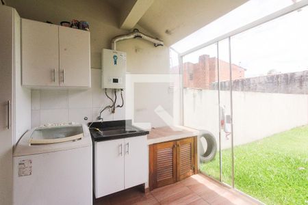 Casa à venda com 140m², 3 quartos e 2 vagasArea de serviço