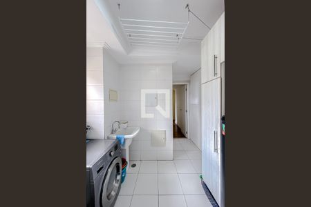 Apartamento à venda com 184m², 4 quartos e 3 vagasLavanderia