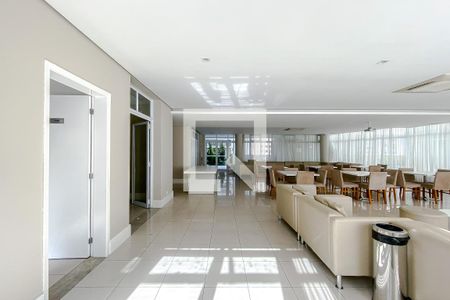 Apartamento à venda com 184m², 4 quartos e 3 vagasÁrea comum - Salão de festas