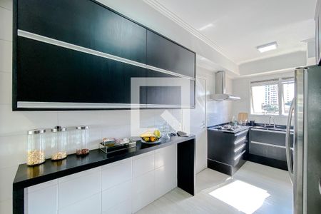 Apartamento à venda com 184m², 4 quartos e 3 vagasCozinha