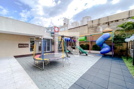 Apartamento à venda com 184m², 4 quartos e 3 vagasÁrea comum - Playground