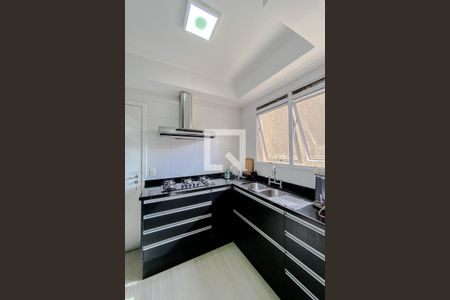 Apartamento à venda com 184m², 4 quartos e 3 vagasCozinha