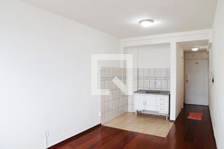 Sala/Quarto de kitnet/studio para alugar com 1 quarto, 26m² em Bela Vista, São Paulo