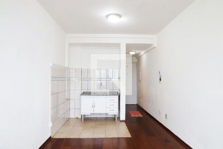 Sala/Quarto de kitnet/studio para alugar com 1 quarto, 26m² em Bela Vista, São Paulo