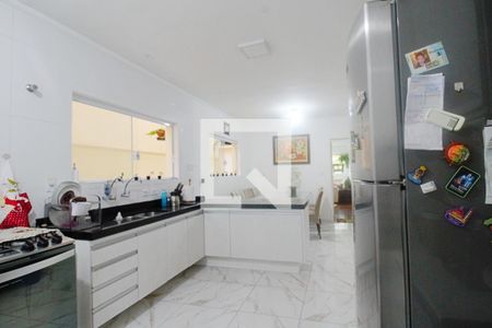 Casa à venda com 147m², 3 quartos e 2 vagas Casa à venda com 147m², 3 quartos e 2 vagasCozinha