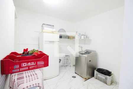 Casa à venda com 147m², 3 quartos e 2 vagas Casa à venda com 147m², 3 quartos e 2 vagasÁrea de Serviço