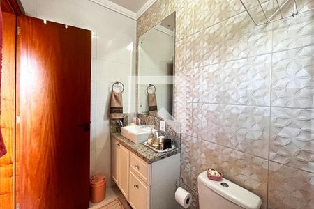 Casa à venda com 139m², 3 quartos e 1 vagaBanheiro da Suíte