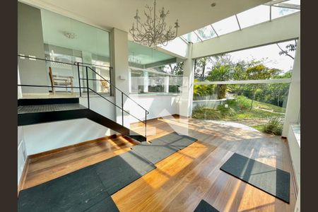 Casa à venda com 1300m², 4 quartos e 6 vagas