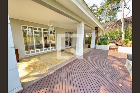 Casa à venda com 1300m², 4 quartos e 6 vagas