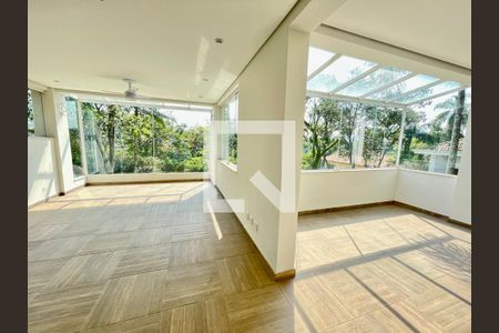 Casa à venda com 1300m², 4 quartos e 6 vagas