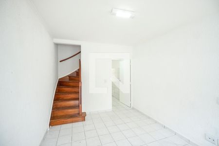 Sala de casa à venda com 2 quartos, 65m² em Chácara Califórnia, São Paulo
