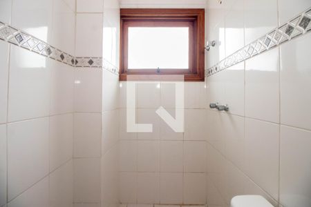 Apartamento à venda com 240m², 3 quartos e 5 vagasBanheiro da Suíte 2