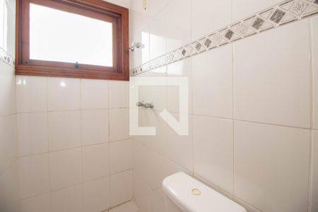 Apartamento à venda com 240m², 3 quartos e 5 vagasBanheiro da Suíte 2