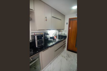 Apartamento à venda com 123m², 2 quartos e 1 vaga Apartamento à venda com 123m², 2 quartos e 1 vagaCozinha