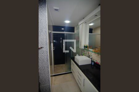 Apartamento à venda com 123m², 2 quartos e 1 vaga Apartamento à venda com 123m², 2 quartos e 1 vagaBanheiro do Quarto 1