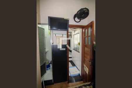 Apartamento à venda com 123m², 2 quartos e 1 vaga Apartamento à venda com 123m², 2 quartos e 1 vagaQuarto de Serviço