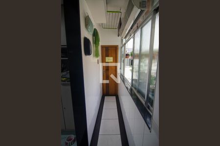 Apartamento à venda com 123m², 2 quartos e 1 vaga Apartamento à venda com 123m², 2 quartos e 1 vagaÁrea de Serviço