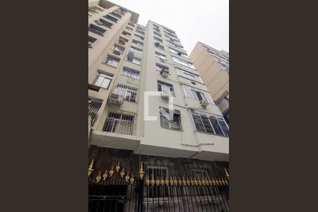 Apartamento à venda com 123m², 2 quartos e 1 vaga Apartamento à venda com 123m², 2 quartos e 1 vagaFachada