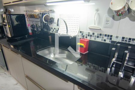 Apartamento à venda com 123m², 2 quartos e 1 vaga Apartamento à venda com 123m², 2 quartos e 1 vagaCozinha