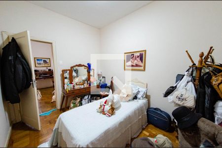 Casa à venda com 262m², 4 quartos e 3 vagas Casa à venda com 262m², 4 quartos e 3 vagasQuarto 2