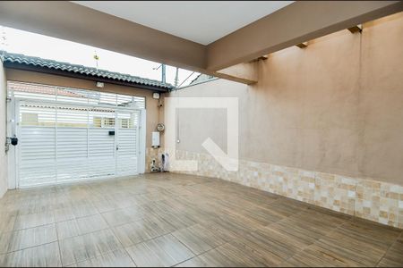Casa à venda com 200m², 3 quartos e 4 vagasGaragem
