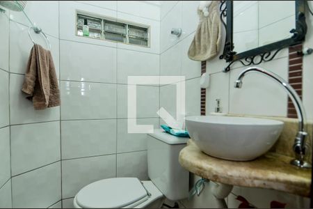 Casa à venda com 200m², 3 quartos e 4 vagasLavabo 