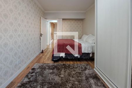 Apartamento à venda com 142m², 3 quartos e 1 vaga Apartamento à venda com 142m², 3 quartos e 1 vagaSuite