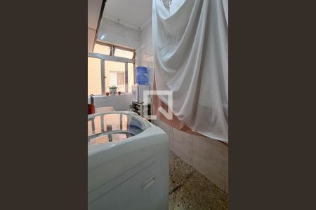 Apartamento à venda com 142m², 3 quartos e 1 vaga Apartamento à venda com 142m², 3 quartos e 1 vagaÁrea de Serviço