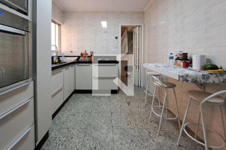 Apartamento à venda com 142m², 3 quartos e 1 vaga Apartamento à venda com 142m², 3 quartos e 1 vagaCozinha
