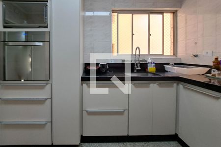 Apartamento à venda com 142m², 3 quartos e 1 vaga Apartamento à venda com 142m², 3 quartos e 1 vagaCozinha