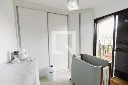 Apartamento à venda com 85m², 2 quartos e 2 vagasQuarto 2