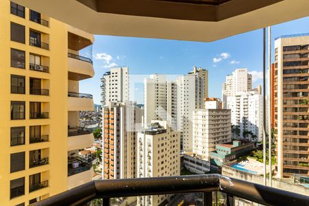 Apartamento à venda com 210m², 4 quartos e 3 vagas Apartamento à venda com 210m², 4 quartos e 3 vagasSacada da Suíte Master