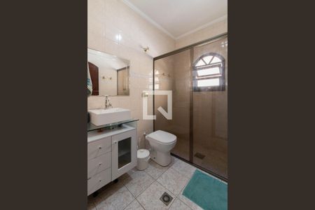 Casa à venda com 189m², 3 quartos e 2 vagas Casa à venda com 189m², 3 quartos e 2 vagasBanheiro 2