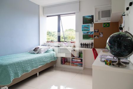 Apartamento à venda com 120m², 3 quartos e 2 vagasQuarto 2