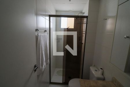 Apartamento à venda com 56m², 2 quartos e 1 vaga Apartamento à venda com 56m², 2 quartos e 1 vagaBanheiro da Suíte