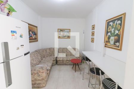 Casa à venda com 300m², 14 quartos e 2 vagas Casa à venda com 300m², 14 quartos e 2 vagasCoziha Geral