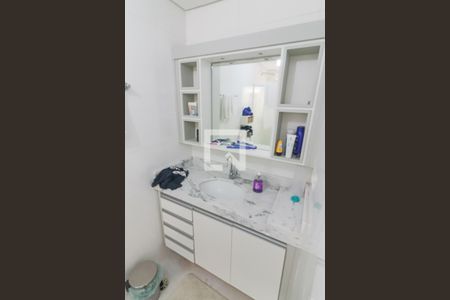 Casa à venda com 300m², 14 quartos e 2 vagas Casa à venda com 300m², 14 quartos e 2 vagasBanheiro 5