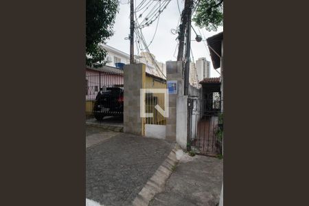 Casa para alugar com 50m², 2 quartos e sem vaga Casa para alugar com 50m², 2 quartos e sem vagaFachada