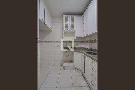 Apartamento à venda com 170m², 4 quartos e 3 vagasCozinha 