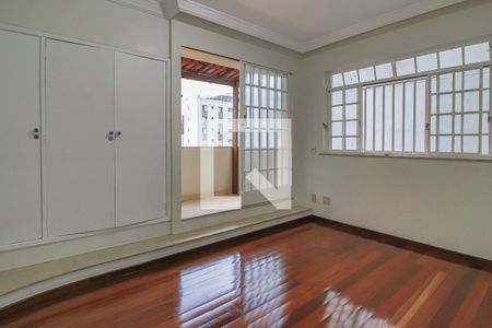 Apartamento à venda com 170m², 4 quartos e 3 vagasQuarto 4 Suíte 
