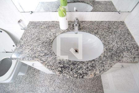 Apartamento à venda com 100m², 3 quartos e 4 vagasBanheiro da Suíte