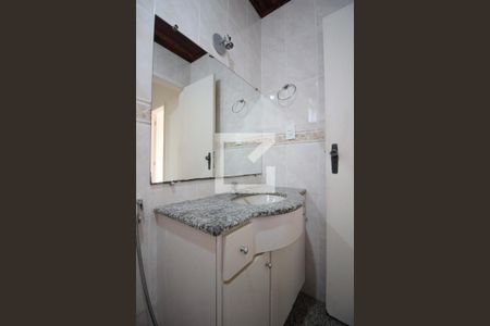 Apartamento à venda com 100m², 3 quartos e 4 vagasBanheiro Social