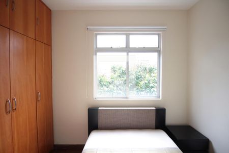 Apartamento à venda com 100m², 3 quartos e 4 vagasQuarto 1