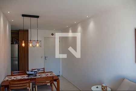 sala de apartamento à venda com 2 quartos, 58m² em Pechincha, Rio de Janeiro